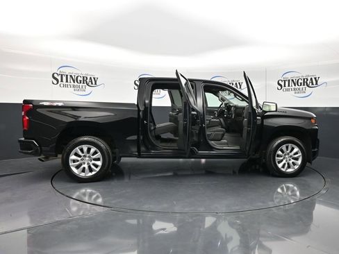 Certified 2022 Chevrolet Silverado 1500 Custom w/ LPO, Dark Essentials Package AWD/4WD image 39