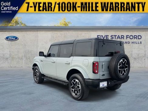 Used 2024 Ford Bronco Outer Banks image 8