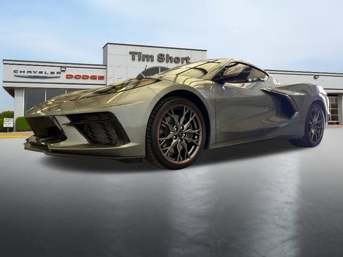 Used 2024 Chevrolet Corvette Stingray Coupe w/ Z51 Performance Package image 11