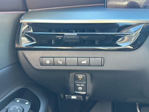 New 2026 Nissan Murano Platinum image 25