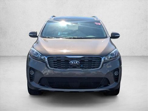 Used 2019 Kia Sorento EX image 2