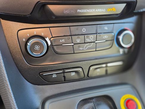 Used 2020 Ford Transit Connect XL FWD image 26