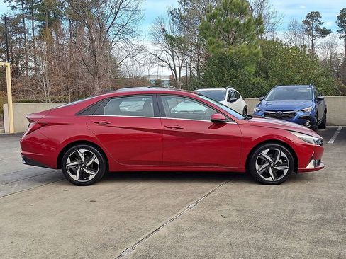 Used 2023 Hyundai Elantra Limited image 26