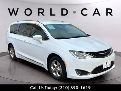 Used 2018 Chrysler Pacifica Touring-L