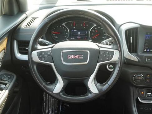 Used 2020 GMC Terrain SLE w/ Driver Convenience Package FWD image 16