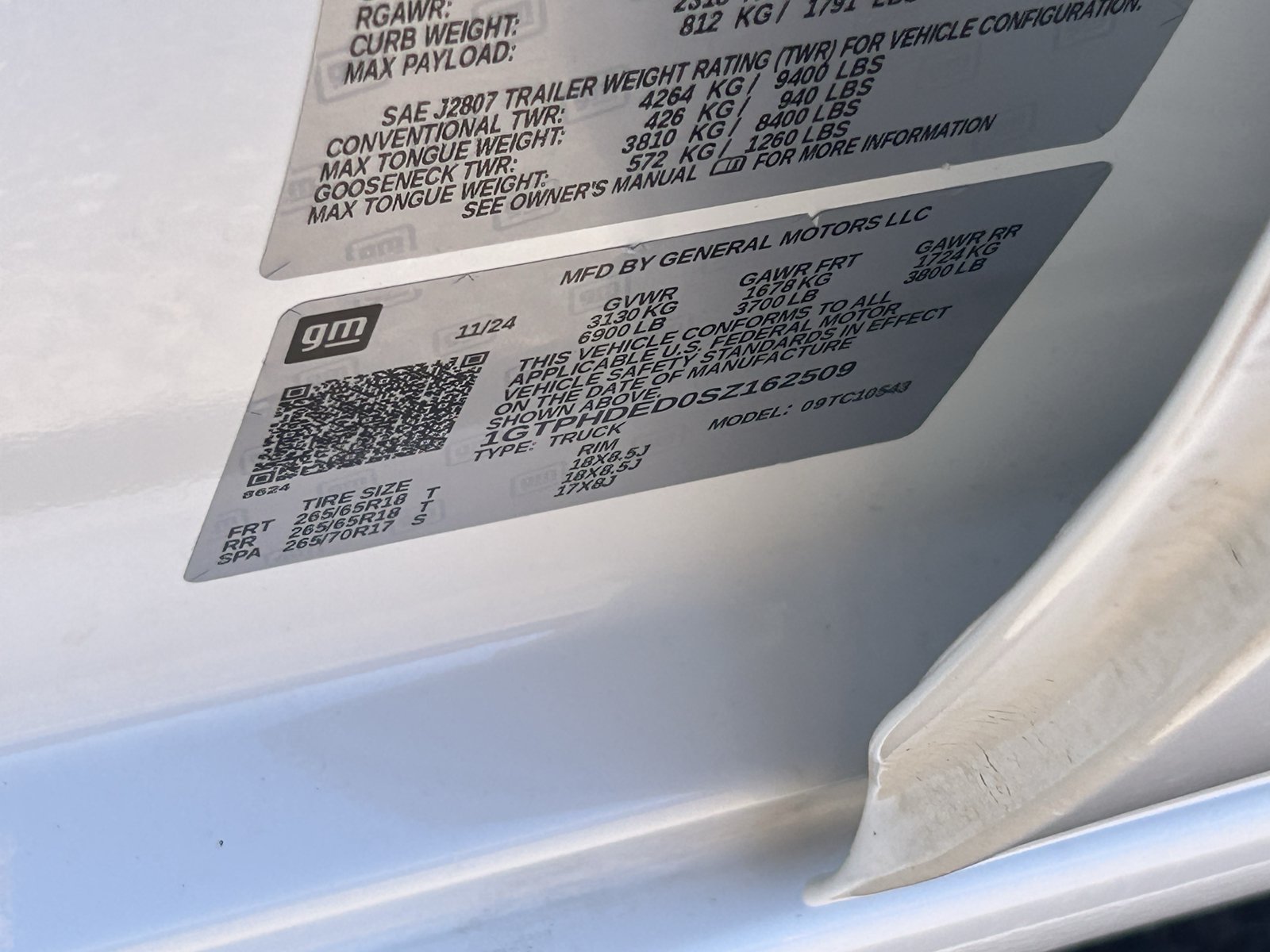 Certified 2025 GMC Sierra 1500 SLT RWD image 33