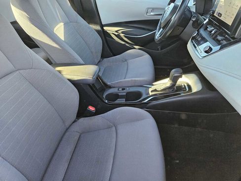 Used 2023 Toyota Corolla SE image 12