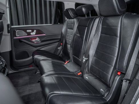 Certified 2025 Mercedes-Benz GLS 450 4MATIC image 13