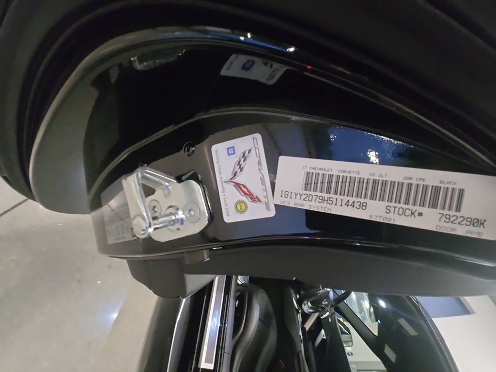 Used 2017 Chevrolet Corvette Grand Sport RWD image 31