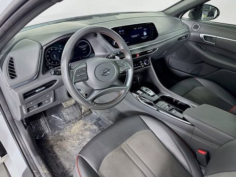 Used 2021 Hyundai Sonata SEL Plus w/ Tech Package image 19