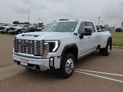 New 2026 GMC Sierra 3500 Denali w/ Denali Reserve Package