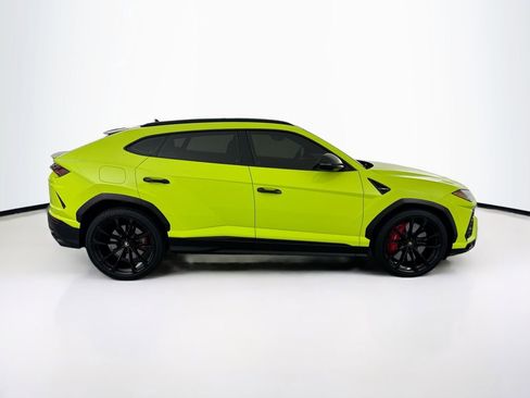 Used 2022 Lamborghini Urus AWD/4WD image 4