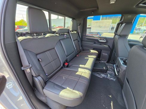 New 2026 Chevrolet Silverado 2500 High Country w/ High Country Premium Package AWD/4WD image 17