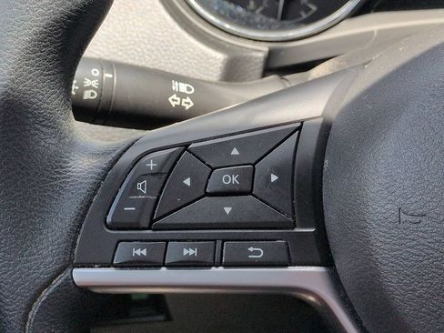 Used 2019 Nissan Rogue Sport S w/ Appearance Package FWD image 23