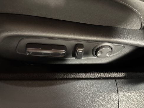 Used 2025 Honda Accord Sport image 17