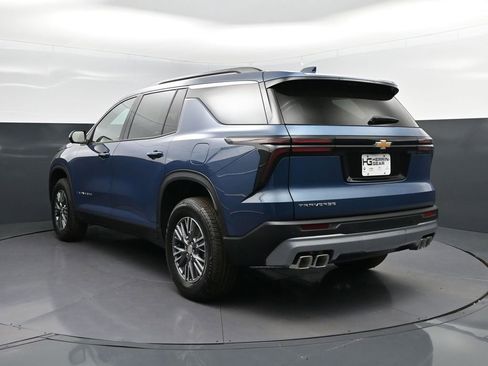 New 2026 Chevrolet Traverse LT image 5