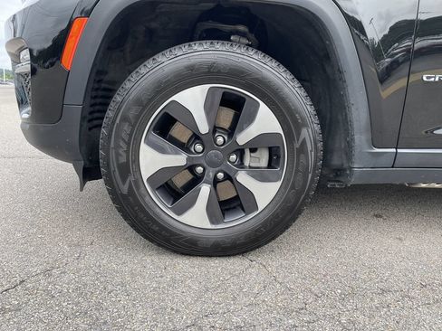 Certified 2024 Jeep Grand Cherokee Limited 4xe AWD/4WD image 9