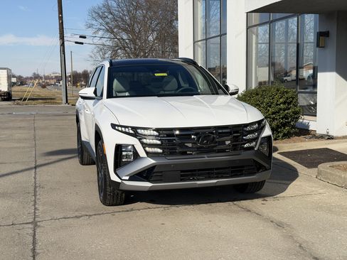 New 2026 Hyundai Tucson Limited image 19