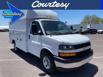 New 2025 Chevrolet Express 3500 w/ Power Convenience Package