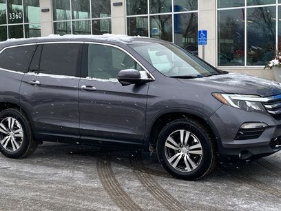 Certified 2017 Honda Pilot EX