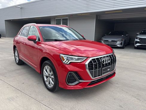 Used 2025 Audi Q3 2.0T Premium Plus w/ Premium Plus Package image 3