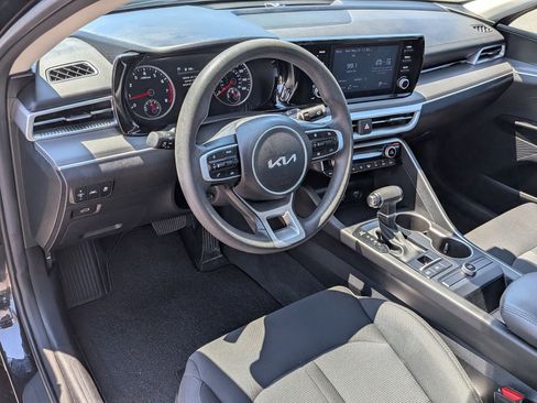 Used 2023 Kia K5 LXS FWD image 16