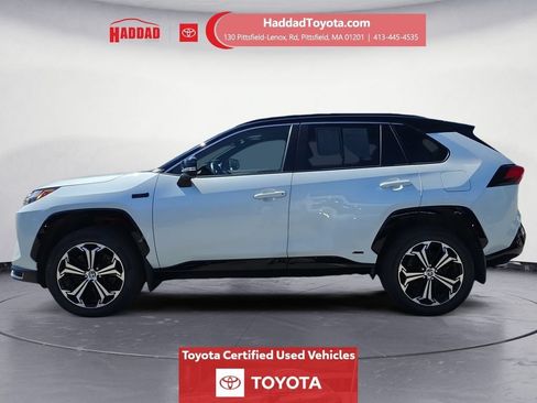 Certified 2024 Toyota RAV4 XSE w/ Weather Package AWD/4WD image 2