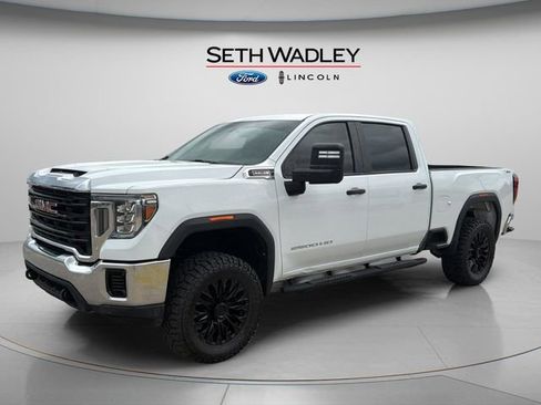 Used 2020 GMC Sierra 2500 SLE w/ Convenience Package AWD/4WD image 3