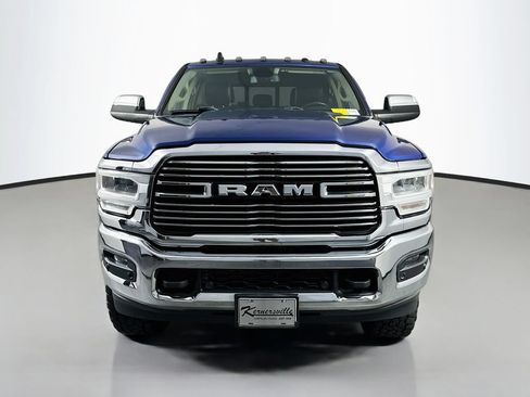 Used 2019 RAM 2500 Laramie AWD/4WD image 2