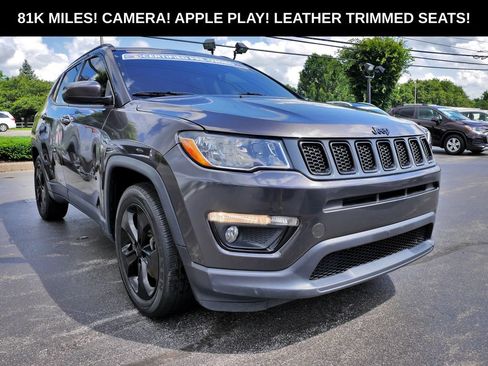 Used 2019 Jeep Compass Latitude FWD image 1