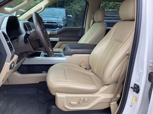 Used 2018 Ford F150 Lariat RWD image 6