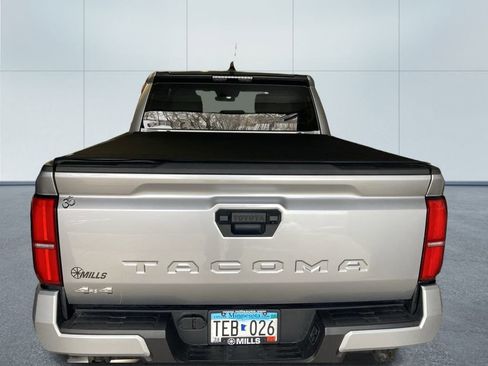 Used 2025 Toyota Tacoma SR5 image 3
