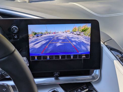 Used 2022 Chevrolet Corvette Stingray Premium Conv w/ Z51 Performance Package image 21