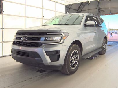 Used 2024 Ford Expedition XLT