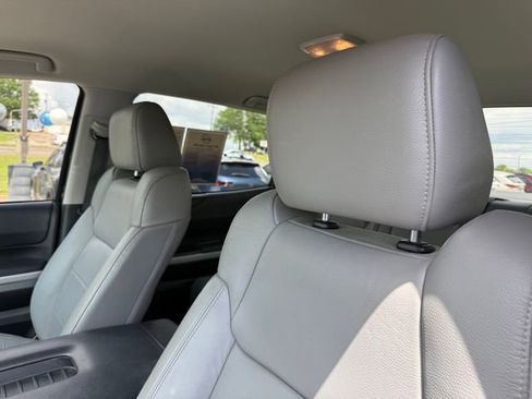 Used 2021 Toyota Tundra SR5 w/ SR5 Leather Package AWD/4WD image 10