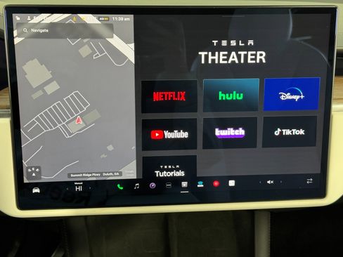 Used 2023 Tesla Model X image 23