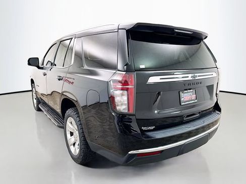 Used 2022 Chevrolet Tahoe LT w/ Luxury Package AWD/4WD image 5