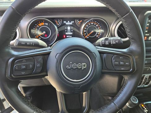Used 2022 Jeep Wrangler Unlimited Sport AWD/4WD image 21