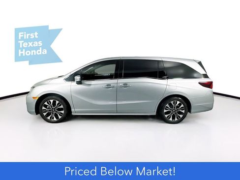 New 2026 Honda Odyssey Elite image 4