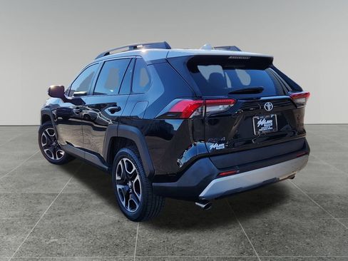 Used 2019 Toyota RAV4 Adventure image 5