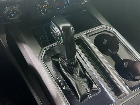 Used 2019 Ford F150 XLT w/ Equipment Group 302A Luxury image 16