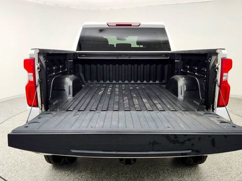 Used 2022 Chevrolet Silverado 1500 RST w/ Safety Package AWD/4WD image 22