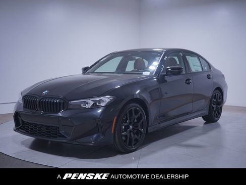 Used 2025 BMW 330i Sedan w/ M Sport Package image 1