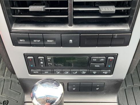 Used 2010 Mercury Mountaineer Premier AWD/4WD image 21