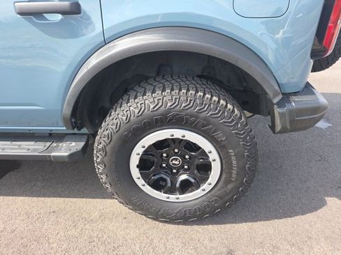 Used 2022 Ford Bronco Badlands image 15