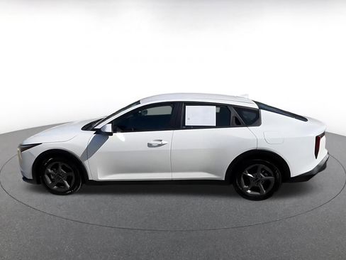 Used 2025 Kia K4 FWD image 10