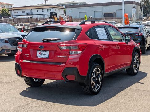 Used 2020 Subaru Crosstrek 2.0i Limited w/ Moonroof Package w/Navigation AWD/4WD image 4
