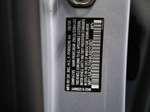Used 2017 Porsche Cayenne image 44