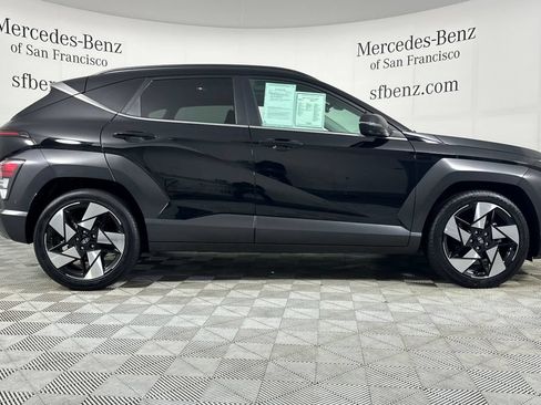 Used 2024 Hyundai Kona Limited FWD image 3