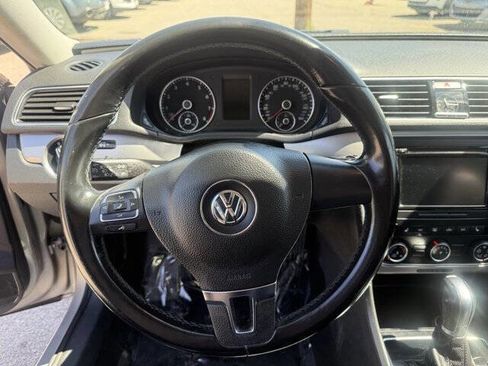 Used 2014 Volkswagen Passat 1.8T S FWD image 15